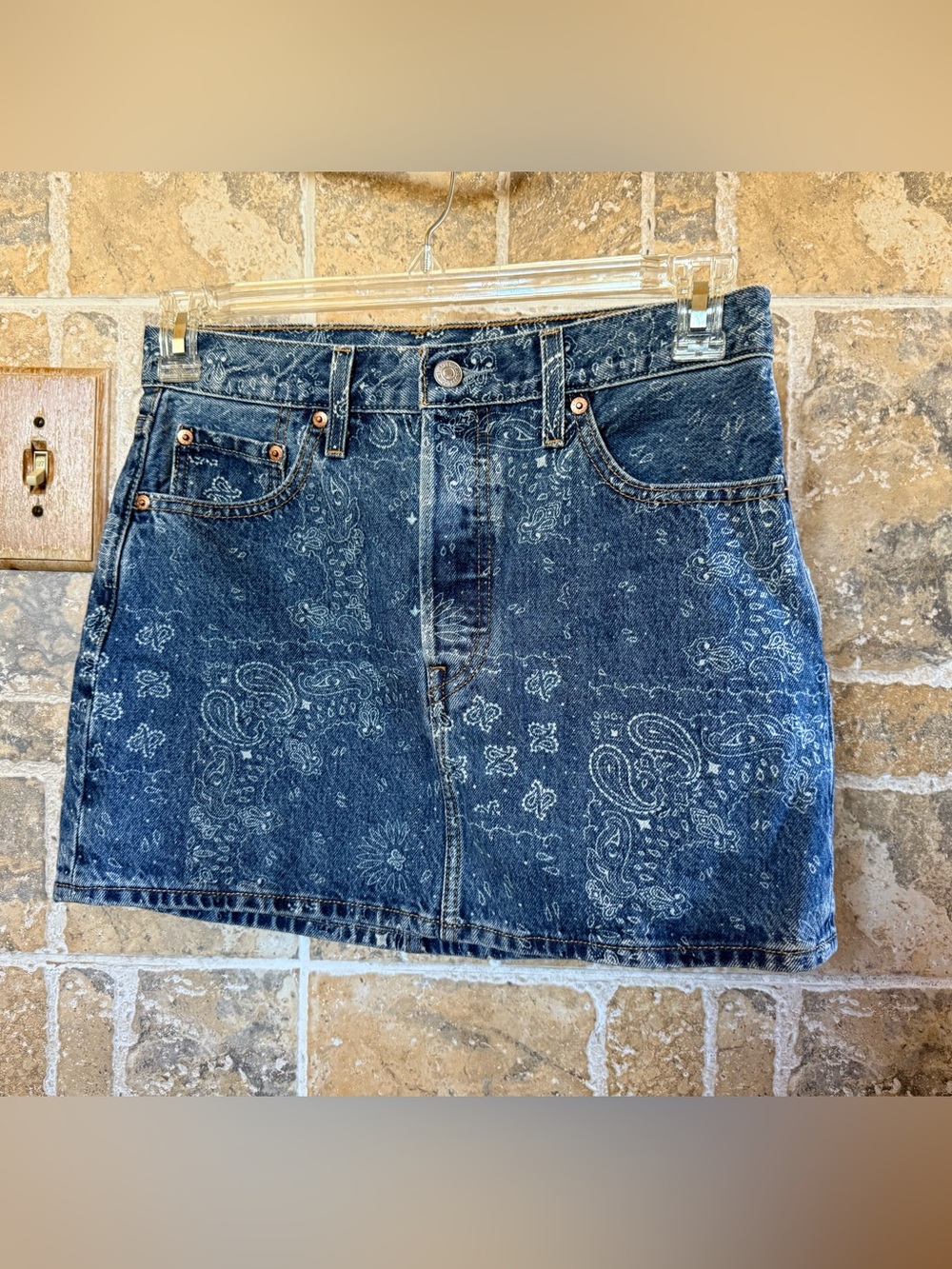 Levi's Icon Skirt Women’s Size 26 Blue Paisley Print Denim Jean Mini Retro Boho
